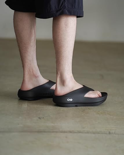 Amazon | [ ウーフォス ] OOFOS OOriginal PLUS リカバリーサンダル